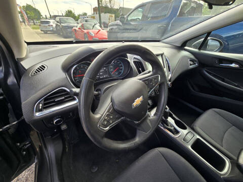 2017 Chevrolet Cruze LT Auto