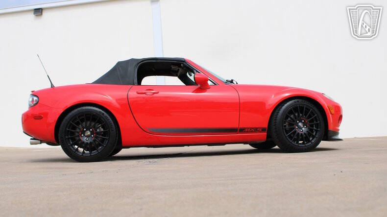 2006 Mazda MX-5 Miata
