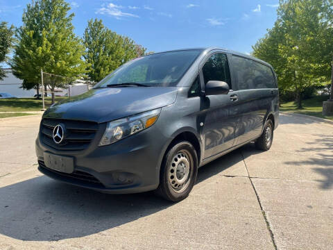 2016 Mercedes-Benz Metris for sale at Raptor Motors in Chicago IL