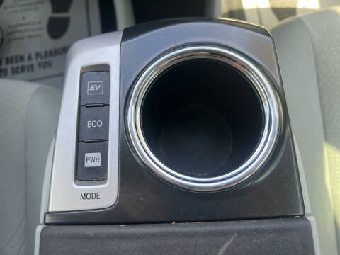 2012 Toyota Prius v Three