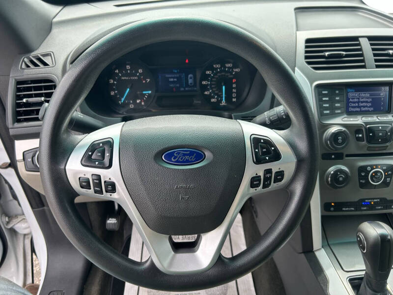 2014 Ford Explorer