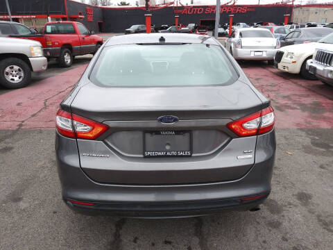 2013 Ford Fusion SE