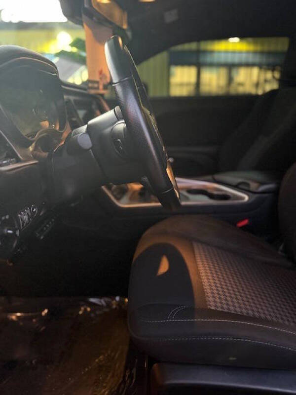 2020 Dodge Challenger SXT