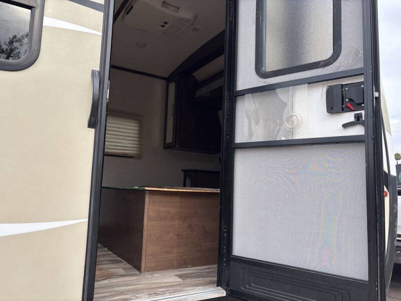 2019 Keystone RV Cougar