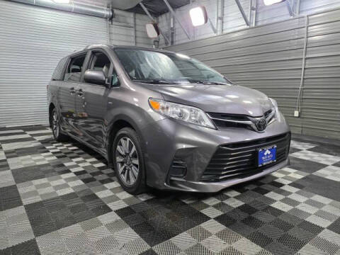 2020 Toyota Sienna LE 7-Passenger