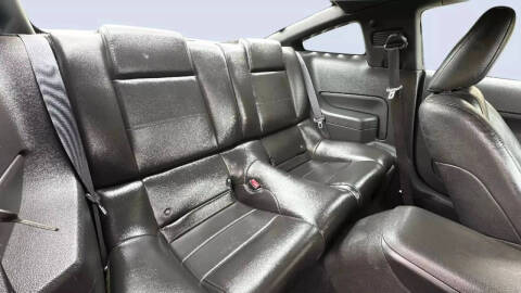 2005 Ford Mustang V6 Premium