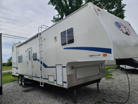 2001 Fleetwood Northwest Edition Toy Hauler