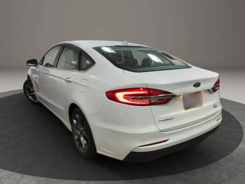 2020 Ford Fusion SEL