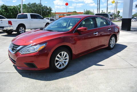 2016 Nissan Altima for sale at Multicar in Winter Haven FL