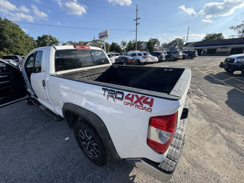2019 Toyota Tundra SR5