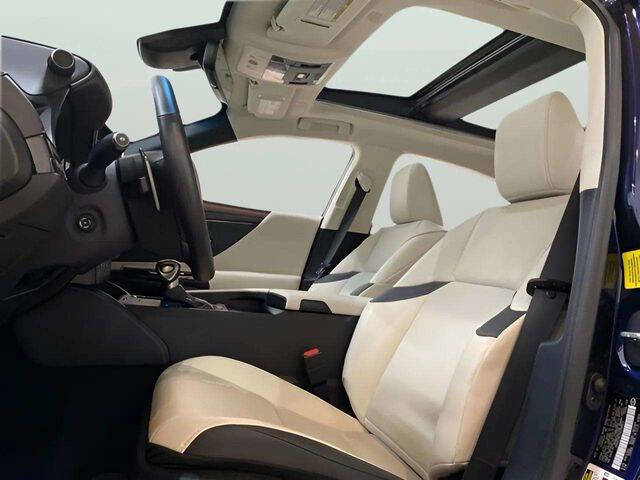 2025 Lexus ES 350