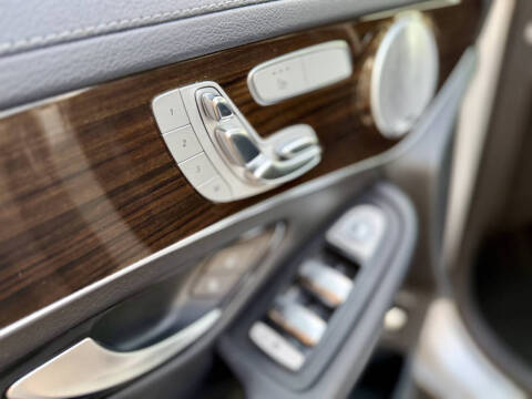 2016 Mercedes-Benz GLC GLC 300 4MATIC