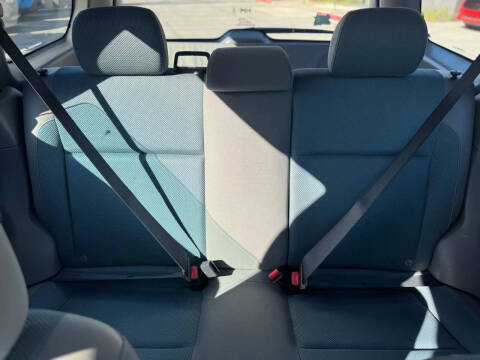 2005 Subaru Forester X