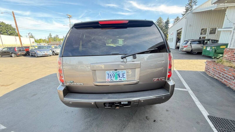 2012 GMC Yukon Denali