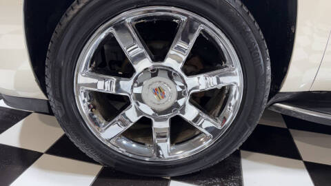 2013 Cadillac Escalade Luxury