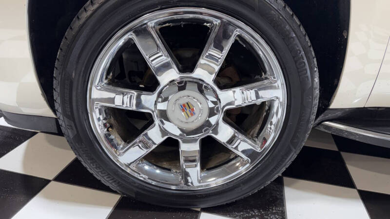 2013 Cadillac Escalade Luxury