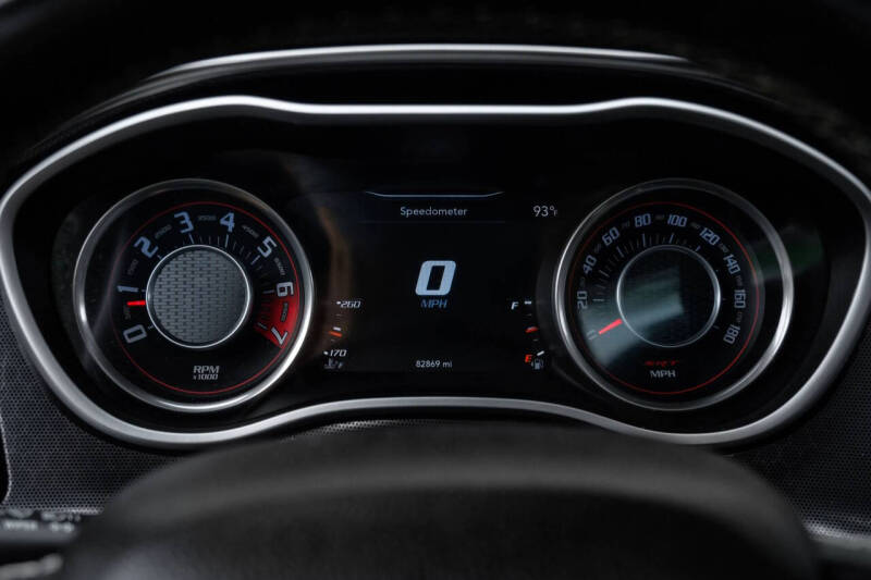 2015 Dodge Challenger SRT 392
