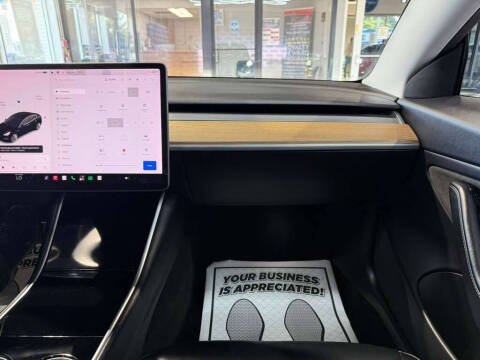 2019 Tesla Model 3 Long Range