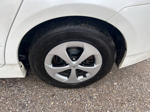 2013 Toyota Prius Two
