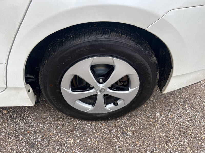 2013 Toyota Prius Two