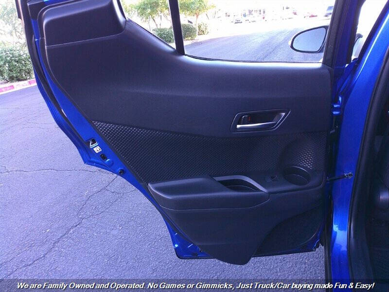 2020 Toyota C-HR XLE