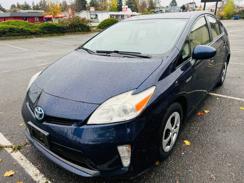 Used 2012 Toyota Prius Three with VIN JTDKN3DUXC0333982 for sale in Tacoma, WA