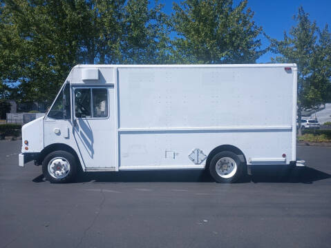 2005 Freightliner MT45 Chassis for sale at Car Guys in Kent WA