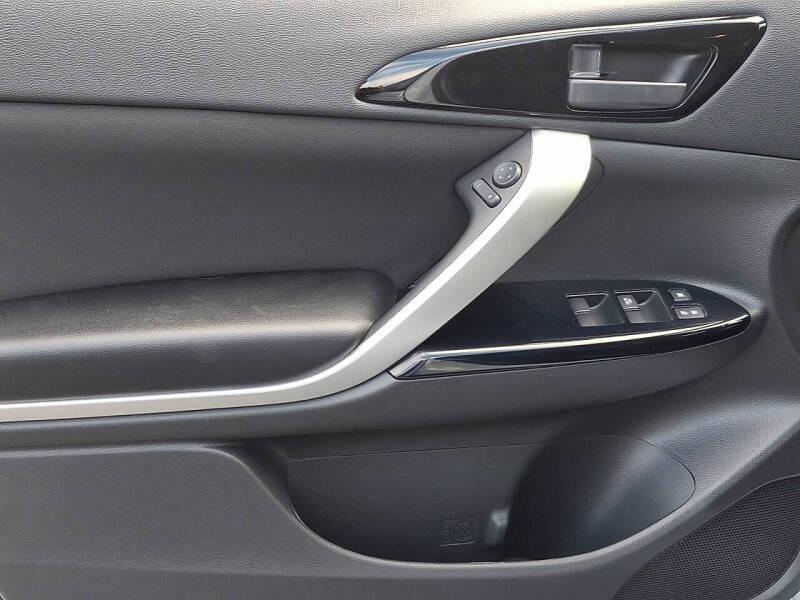 2026 Mitsubishi Eclipse Cross LE