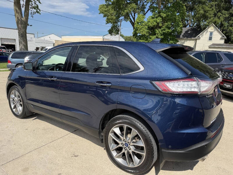 2017 Ford Edge Titanium