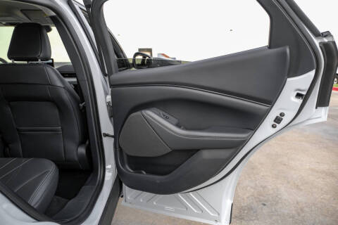 2023 Ford Mustang Mach-E Select