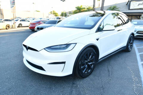2023 Tesla Model X Standard Range