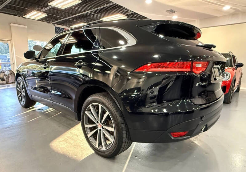2019 Jaguar F-PACE 30t Prestige