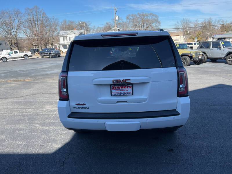 2017 GMC Yukon SLT