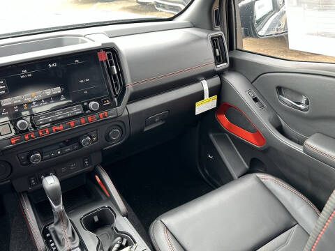 2025 Nissan Frontier PRO-X