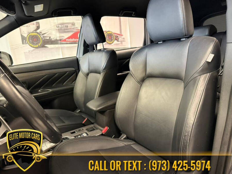 2022 Mitsubishi Outlander PHEV SEL