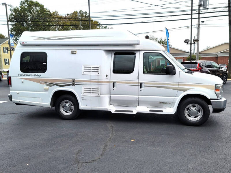 2010 Ford E-Series E-350 SD