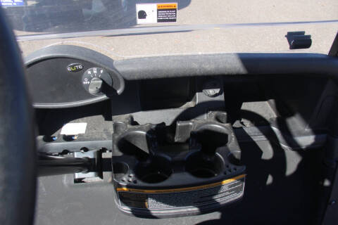 2020 E-Z-GO RXV ELiTE