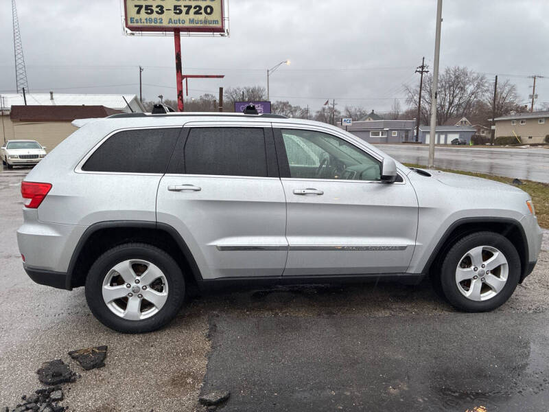 2011 Jeep Grand Cherokee Laredo