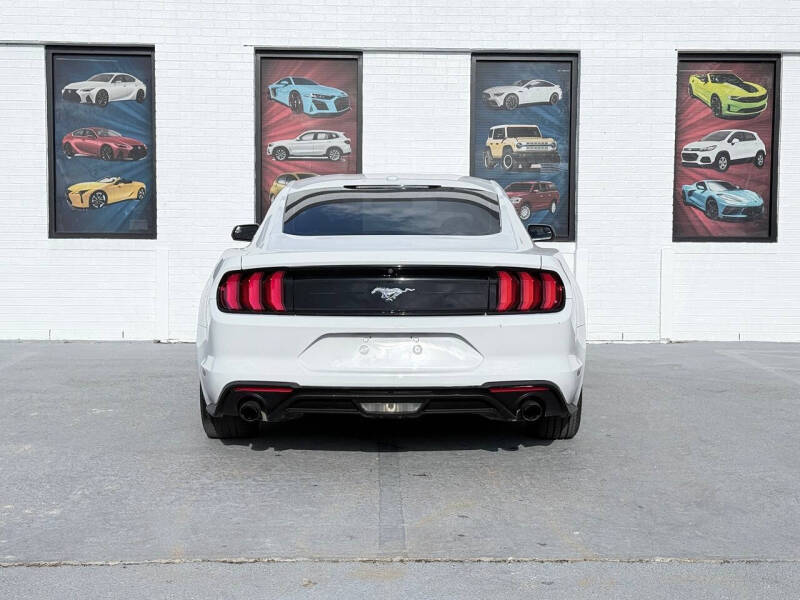 2019 Ford Mustang EcoBoost