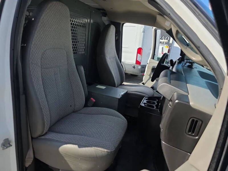 2013 Chevrolet Express 2500