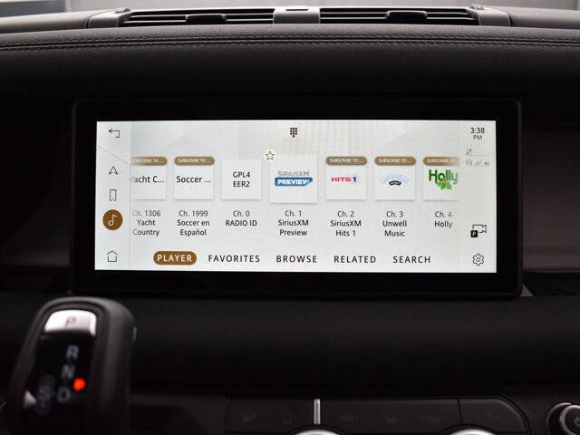 2023 Land Rover Defender 90 SE