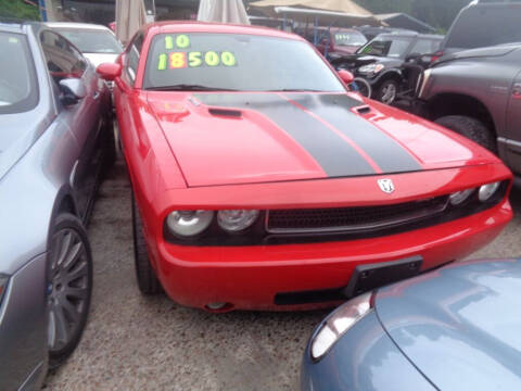 2010 Dodge Challenger for sale at SCOTT HARRISON MOTOR CO in Houston TX