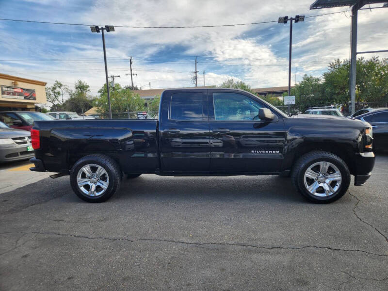 2017 Chevrolet Silverado 1500 Custom