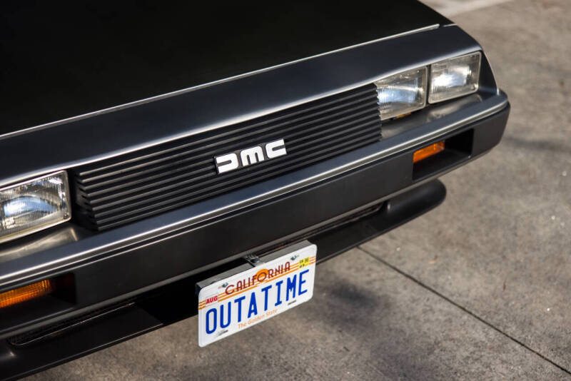 1981 DeLorean DMC-12