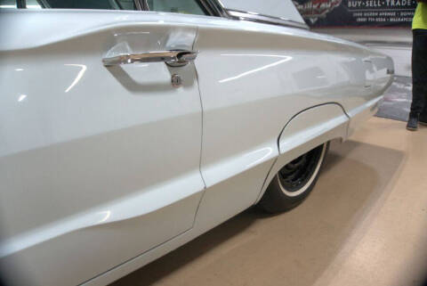 1965 Ford Thunderbird