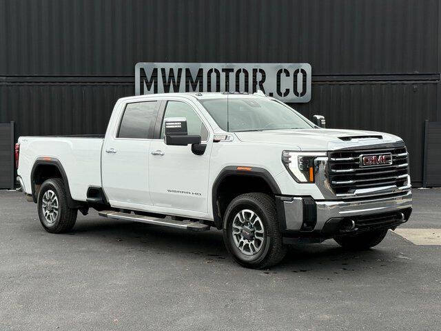 2024 GMC Sierra 3500HD SLT's photo