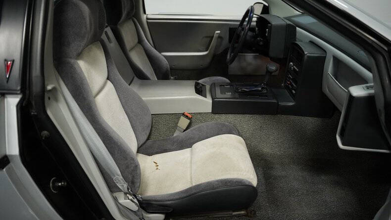 1985 Pontiac Fiero SE