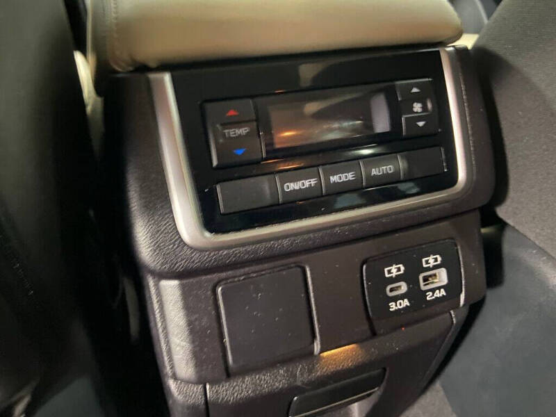 2023 Subaru Ascent Premium 7-Passenger