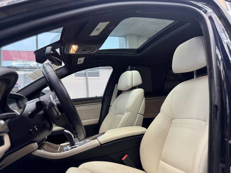 2014 BMW 5 Series 535i