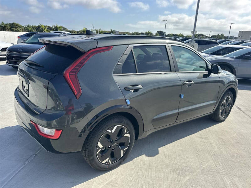 2025 Kia Niro EV Wind
